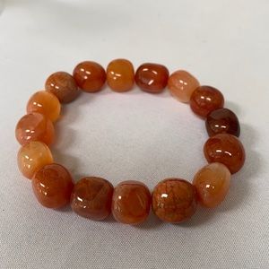 Pretty agate stone stretch bracelet